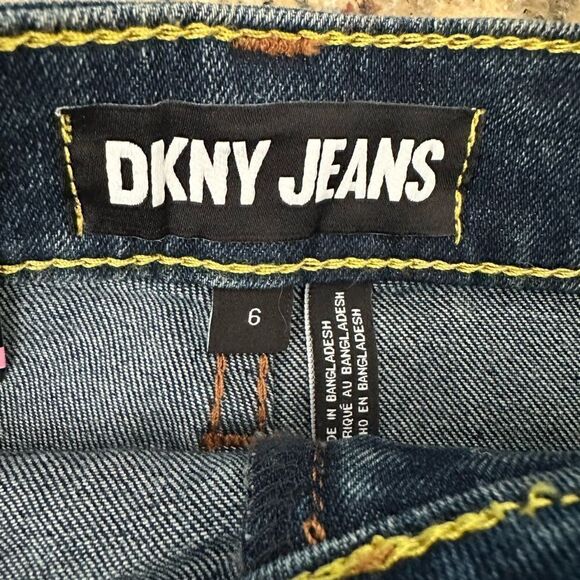 NWT DKNY Women’s Blue Jean Mini Skirt Raw Hem - Size 6 - Picture 6 of 8